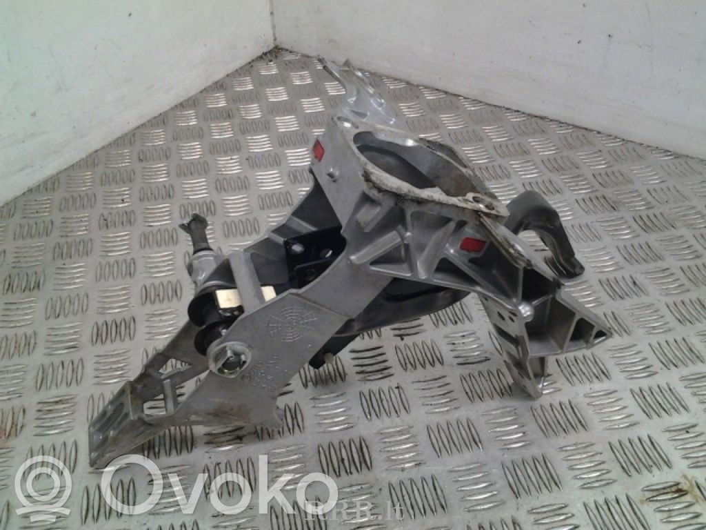 Audi RS4 Conjunto de soporte del pedal de freno 