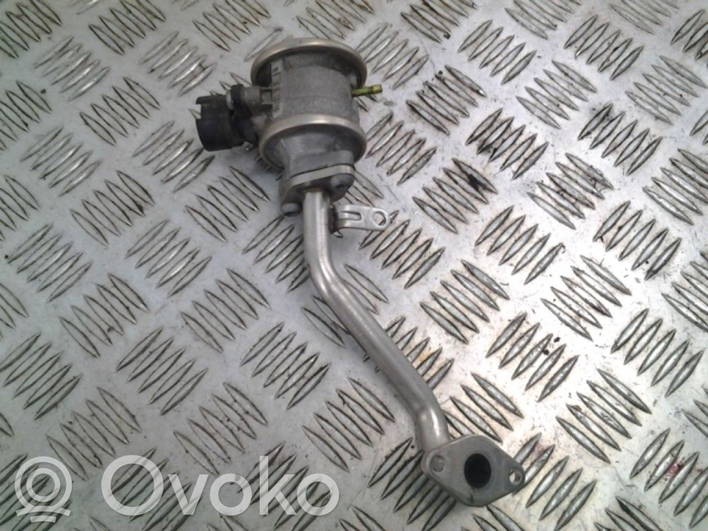 Audi RS4 Válvula de vacío 