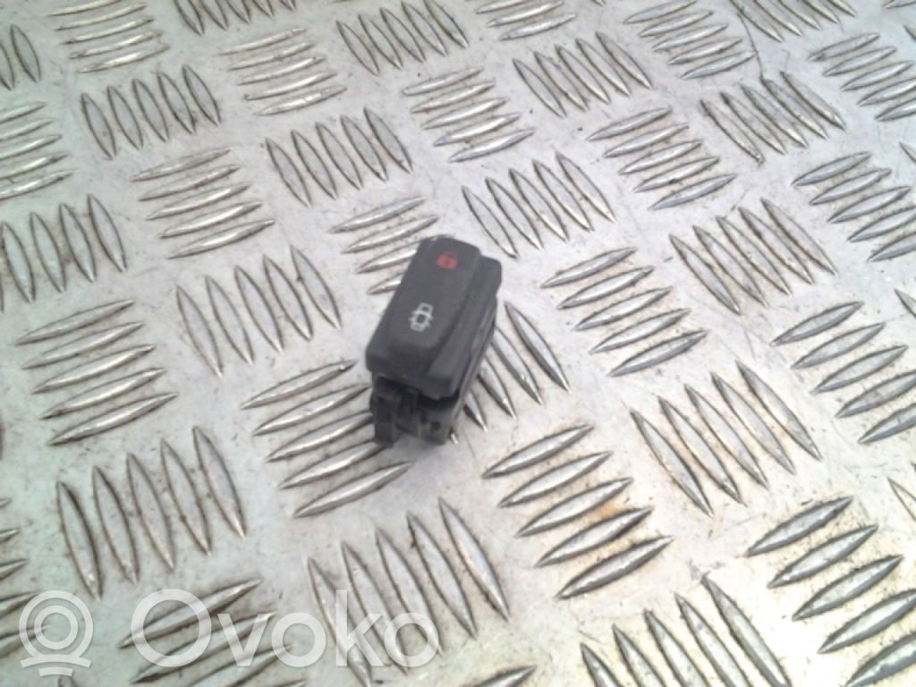 Renault Trafic II (X83) Central locking switch button 