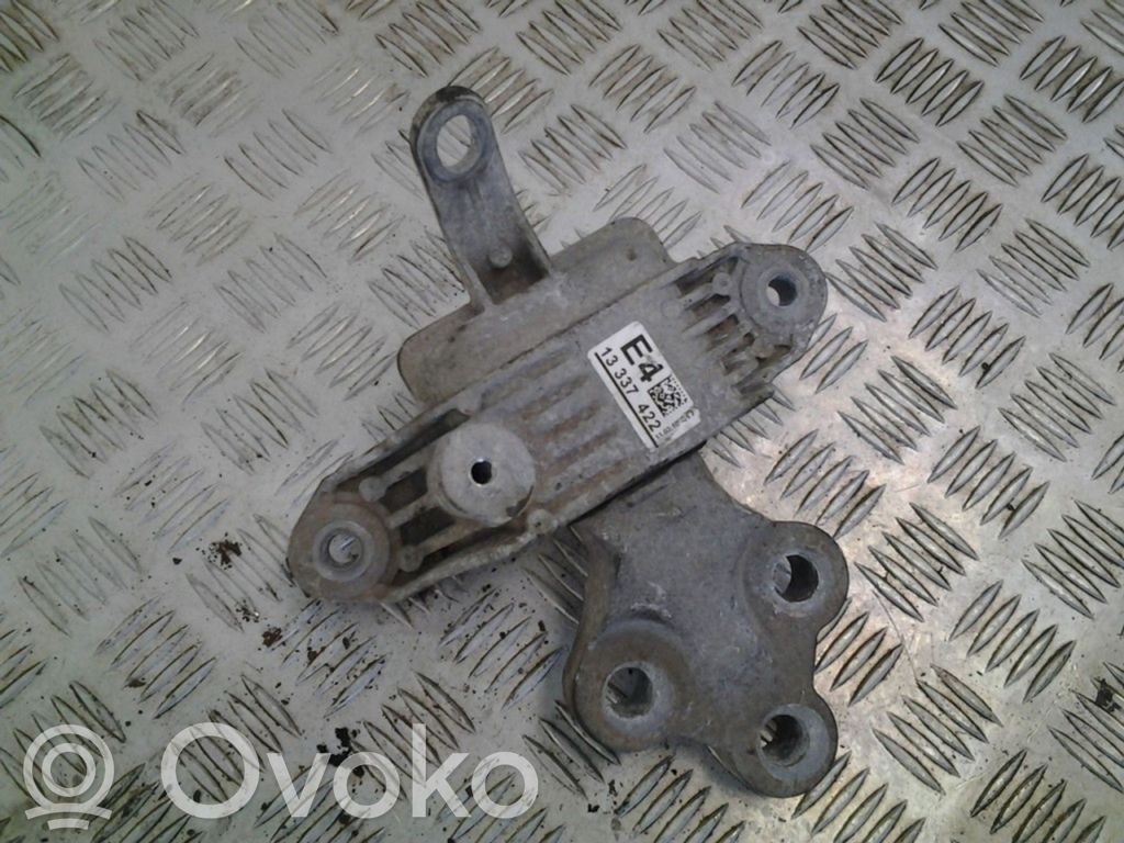 Opel Astra J Engine mount bracket 