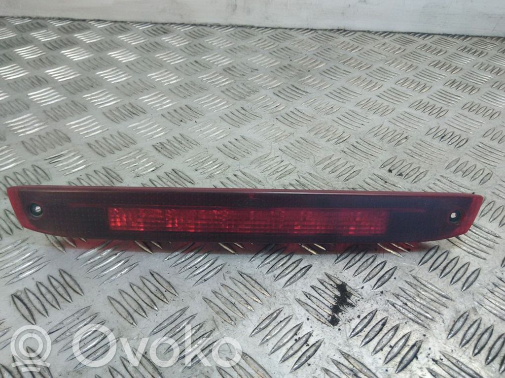 Ford Focus Third/center stoplight 