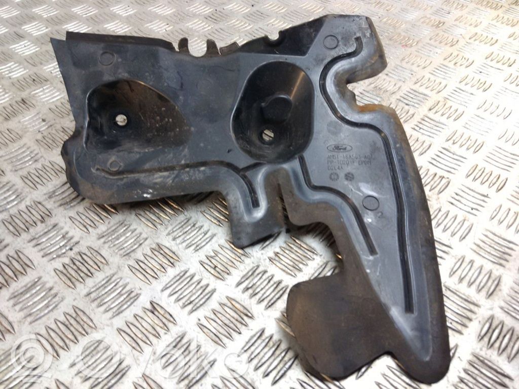 Ford Focus Другая внешняя деталь 
