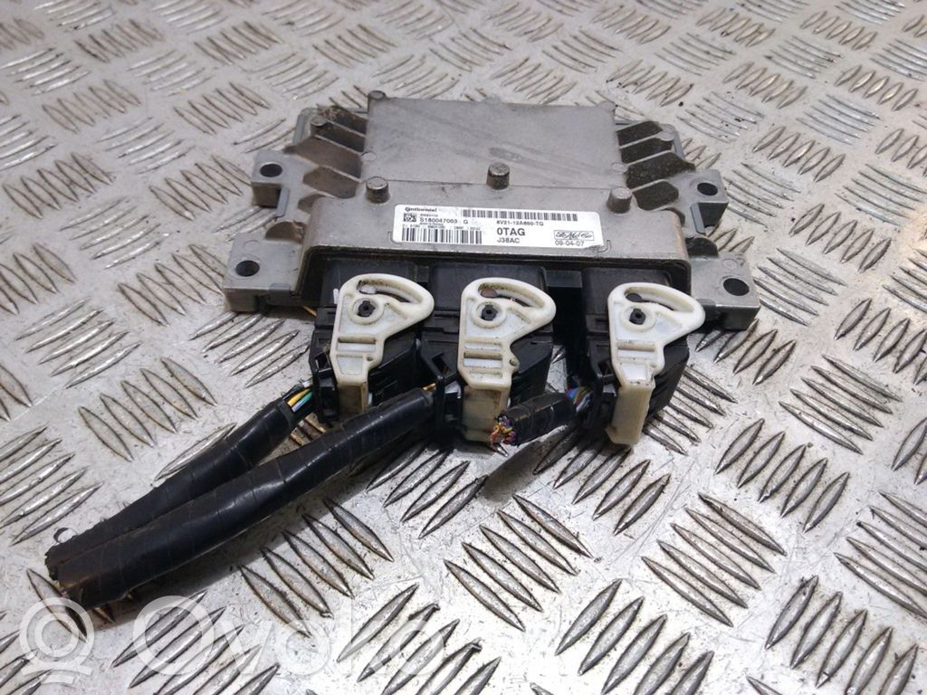 Ford Fiesta Engine control unit/module 