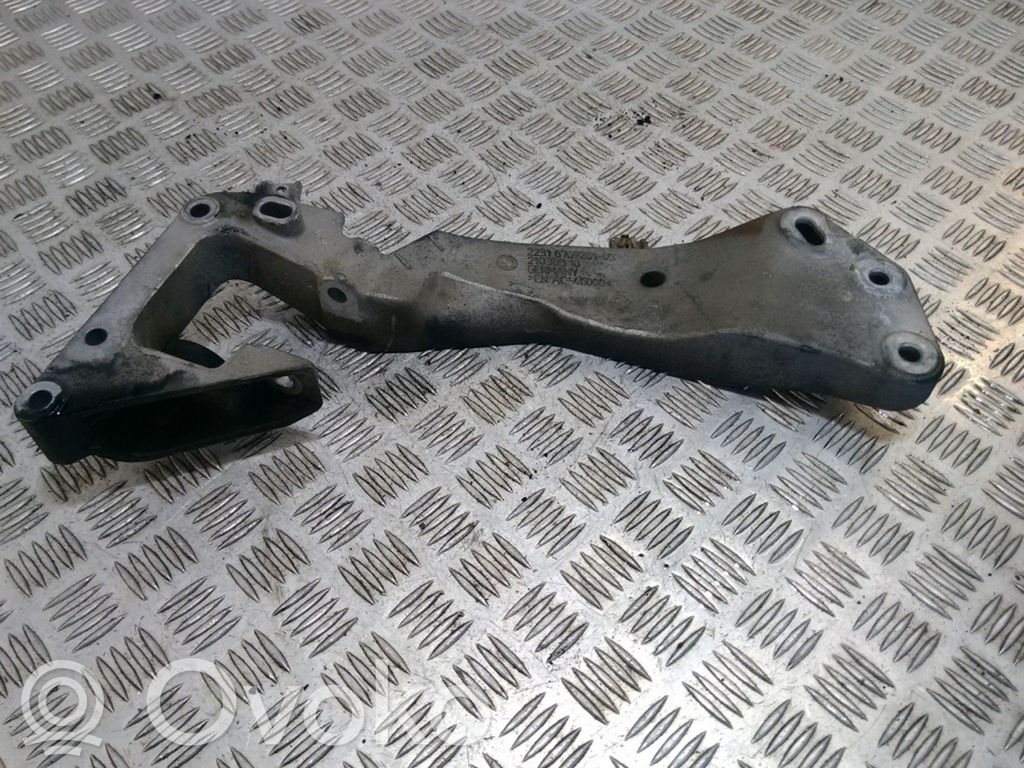 BMW 3 F30 F35 F31 Gear shift cable bracket 