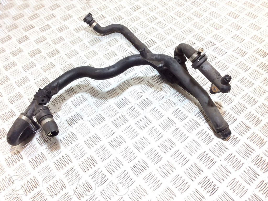 BMW 5 E60 E61 Engine coolant pipe/hose 