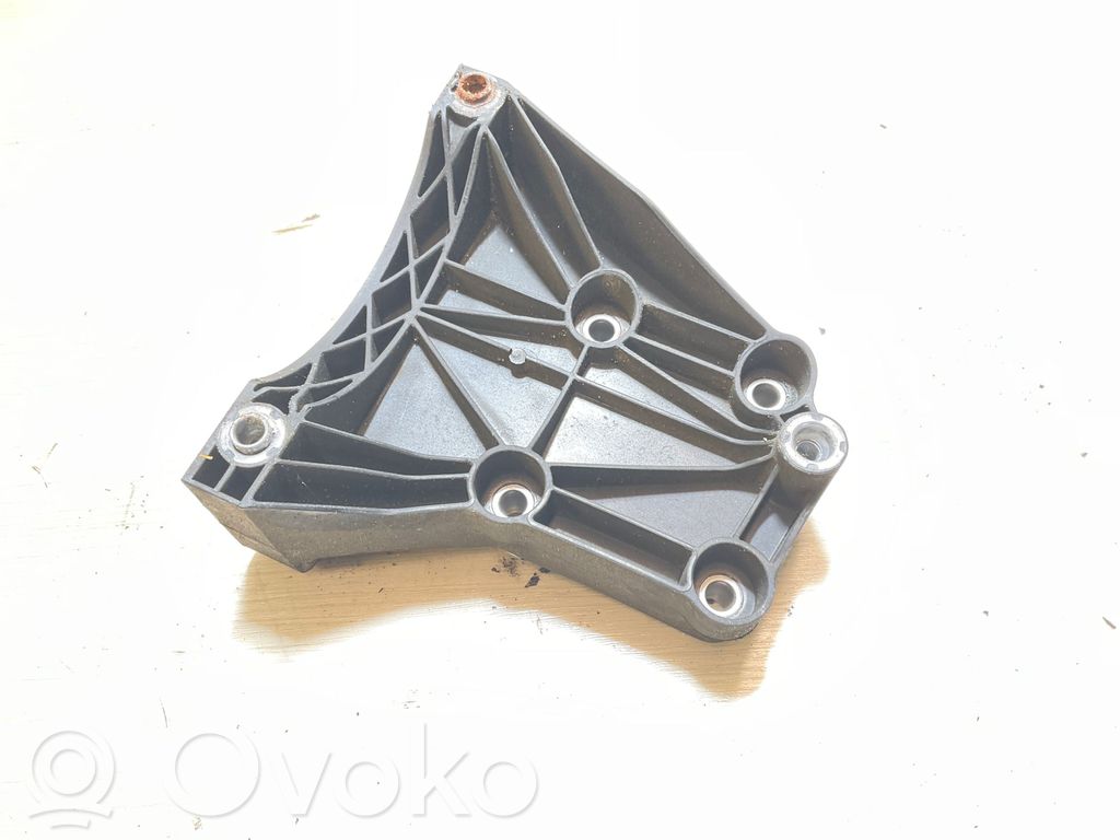 BMW 5 E60 E61 Other engine bay part 