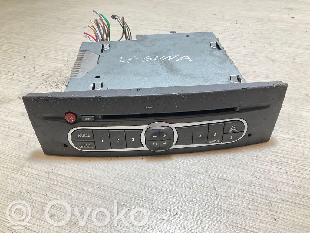 Renault Laguna III Radio/CD/DVD/GPS head unit 