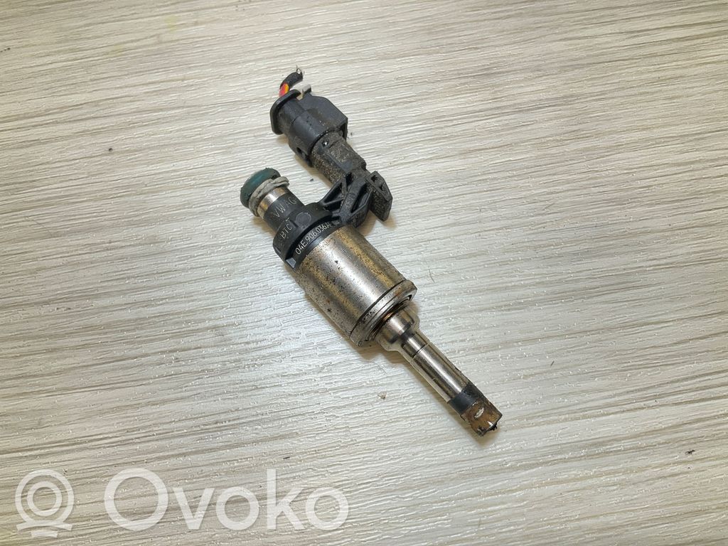Audi A3 S3 8V Wtryskiwacz paliwa 