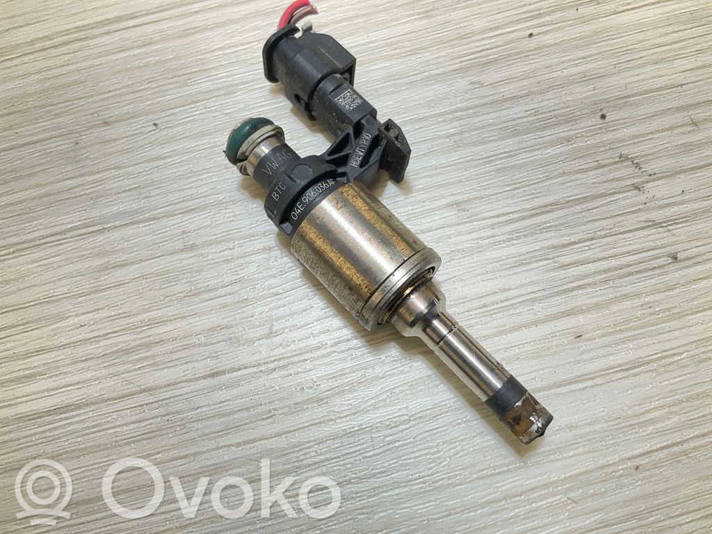 Audi A3 S3 8V Wtryskiwacz paliwa 