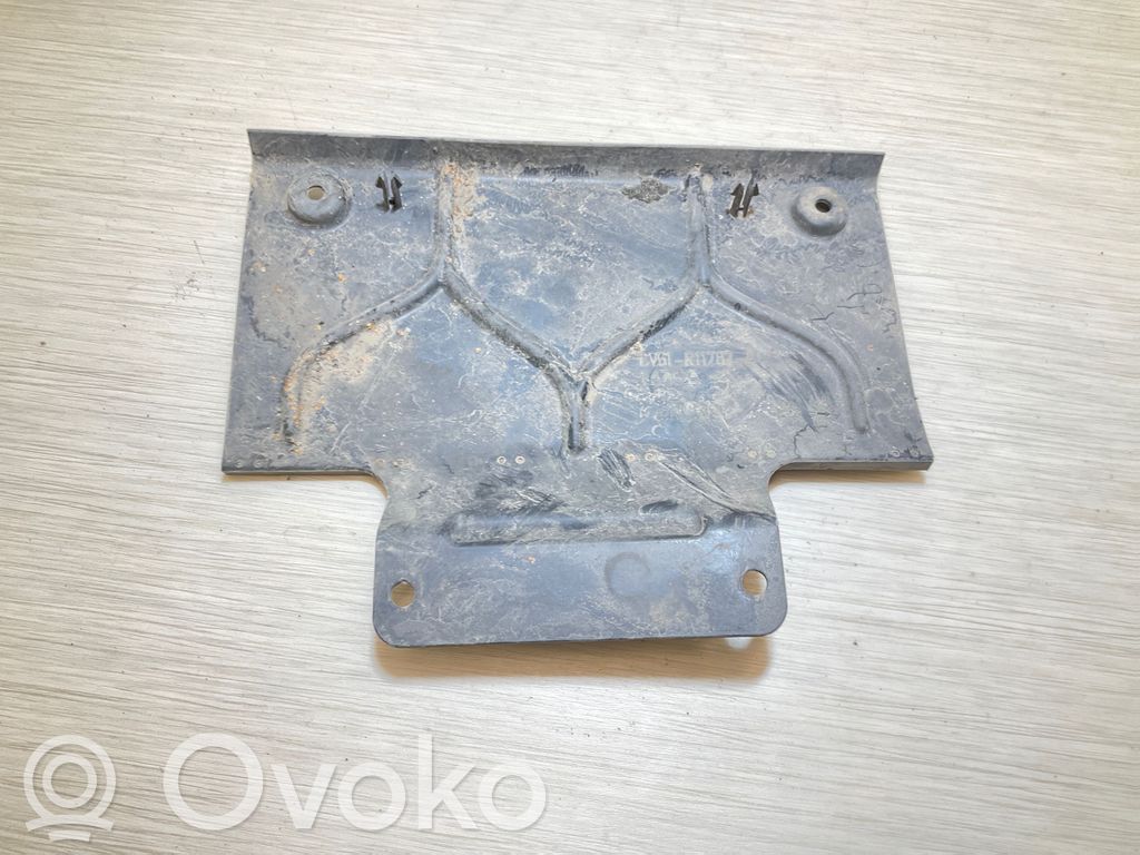Ford Focus Šoninė dugno apsauga 