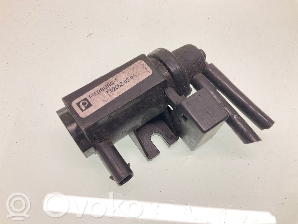 BMW 5 E60 E61 Electroválvula del turbo 
