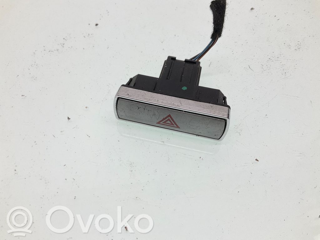 Ford Mondeo Mk III Hazard light switch 