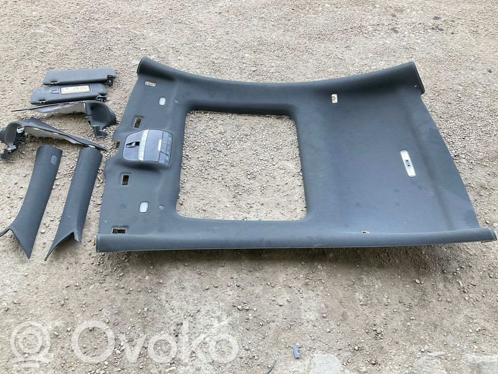 Mercedes-Benz E W238 Podsufitka 