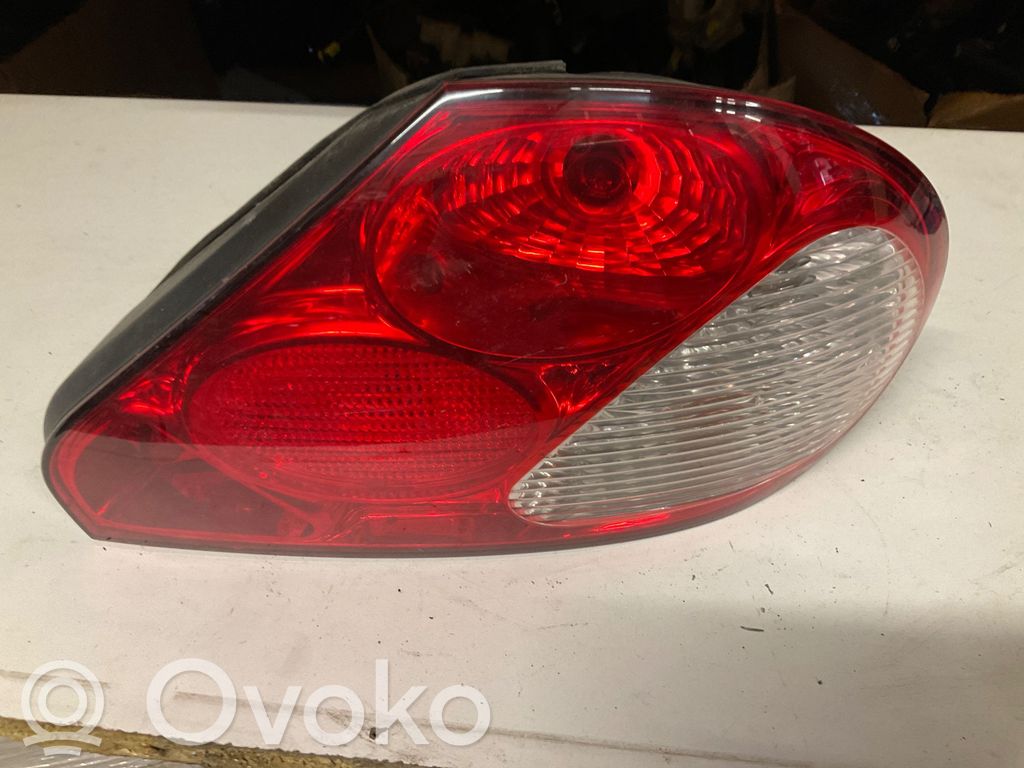 Jaguar X-Type Rear/tail lights 