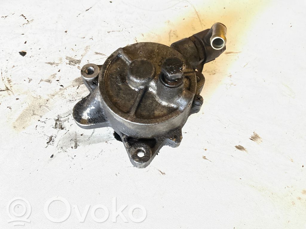 Nissan Navara D40 Alipainepumppu 