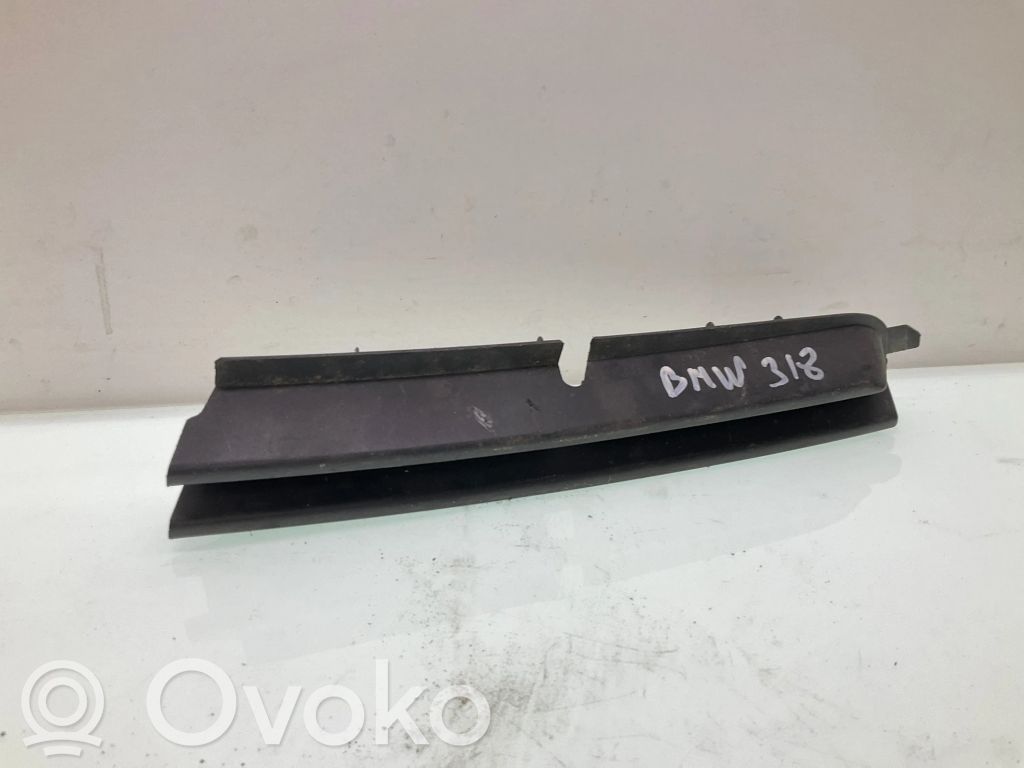 BMW 3 E46 Front bumper lower grill 