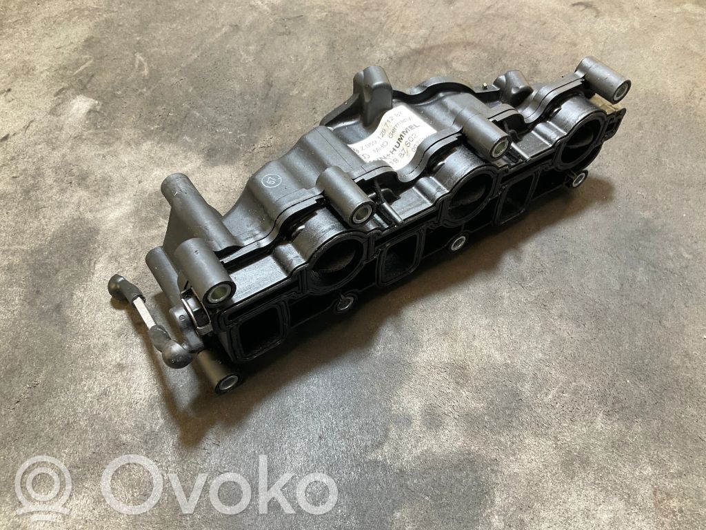 Audi A5 8T 8F Kolektorius įsiurbimo 