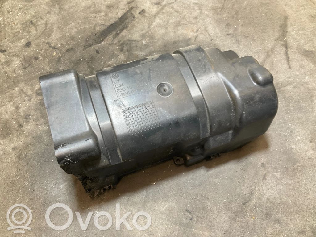 Volkswagen Golf Plus Inne części komory silnika 