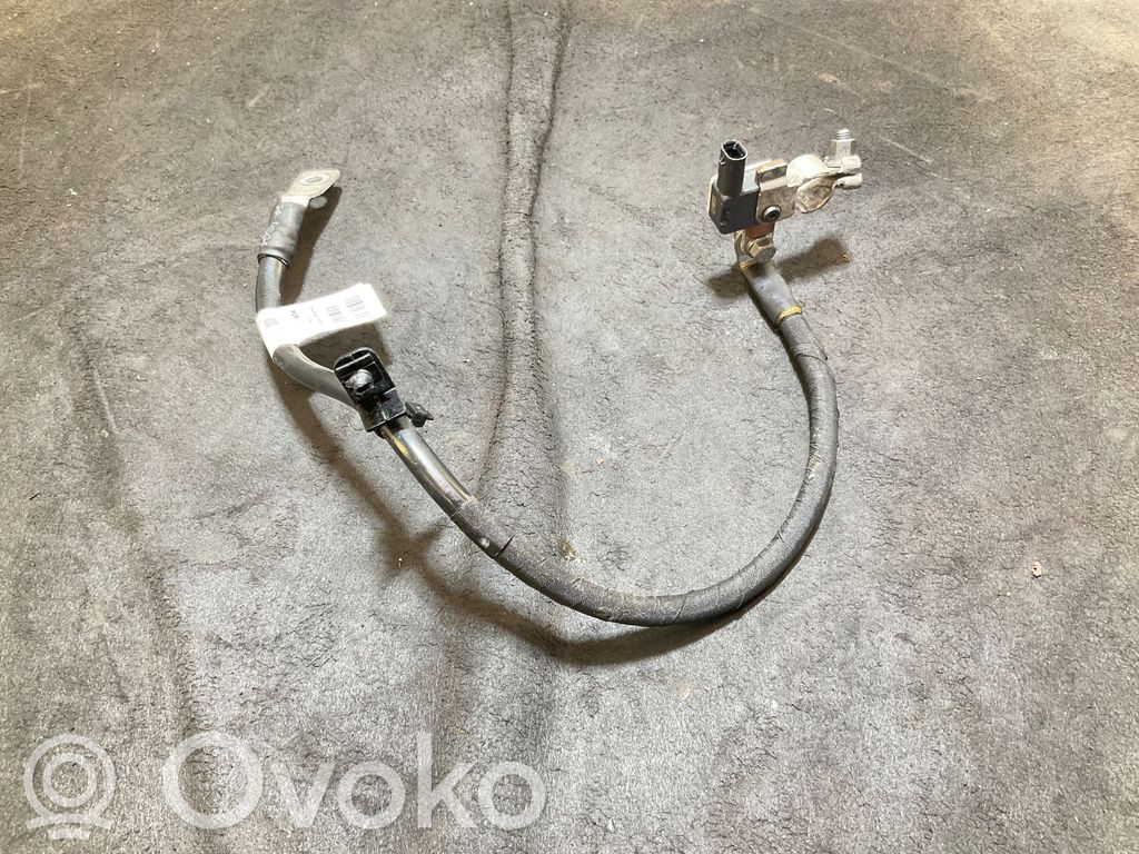 Volvo XC40 Negative earth cable (battery) 