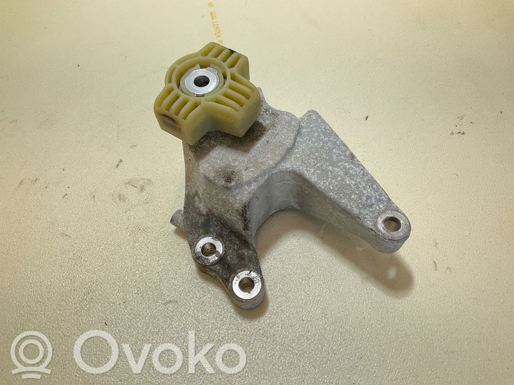 Polestar 2 Engine mounting bracket 