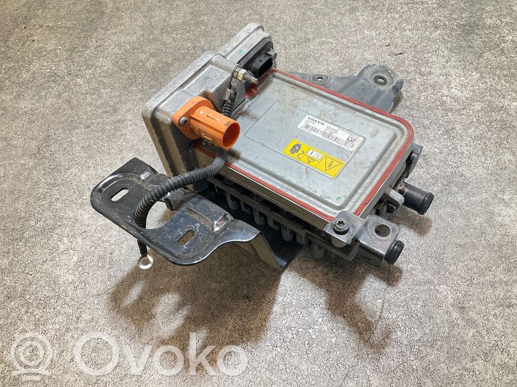 Polestar 2 Voltage converter inverter 