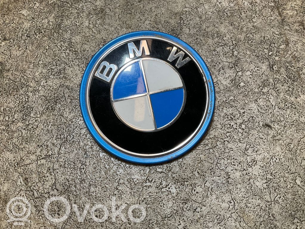 BMW iX3 Ražotāja emblēma 