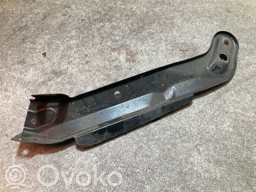 Volkswagen Crafter Halterung Scheinwerfer 