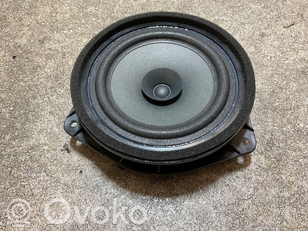 MG MG4 ev Altavoz de la puerta delantera 