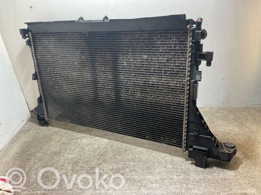 Opel Movano B Coolant radiator 