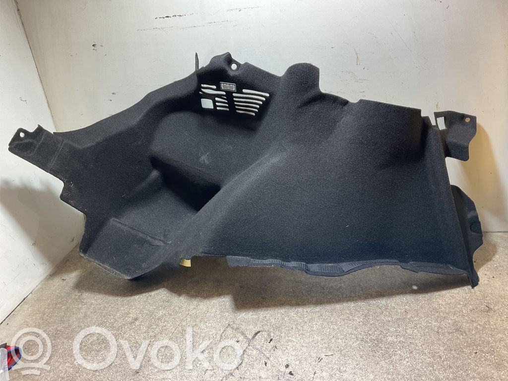 Trunk/boot side trim panel