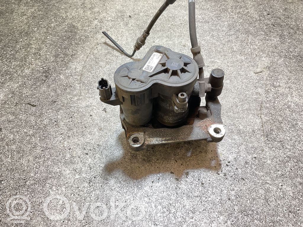 Ford Focus Tylny zacisk hamulcowy 