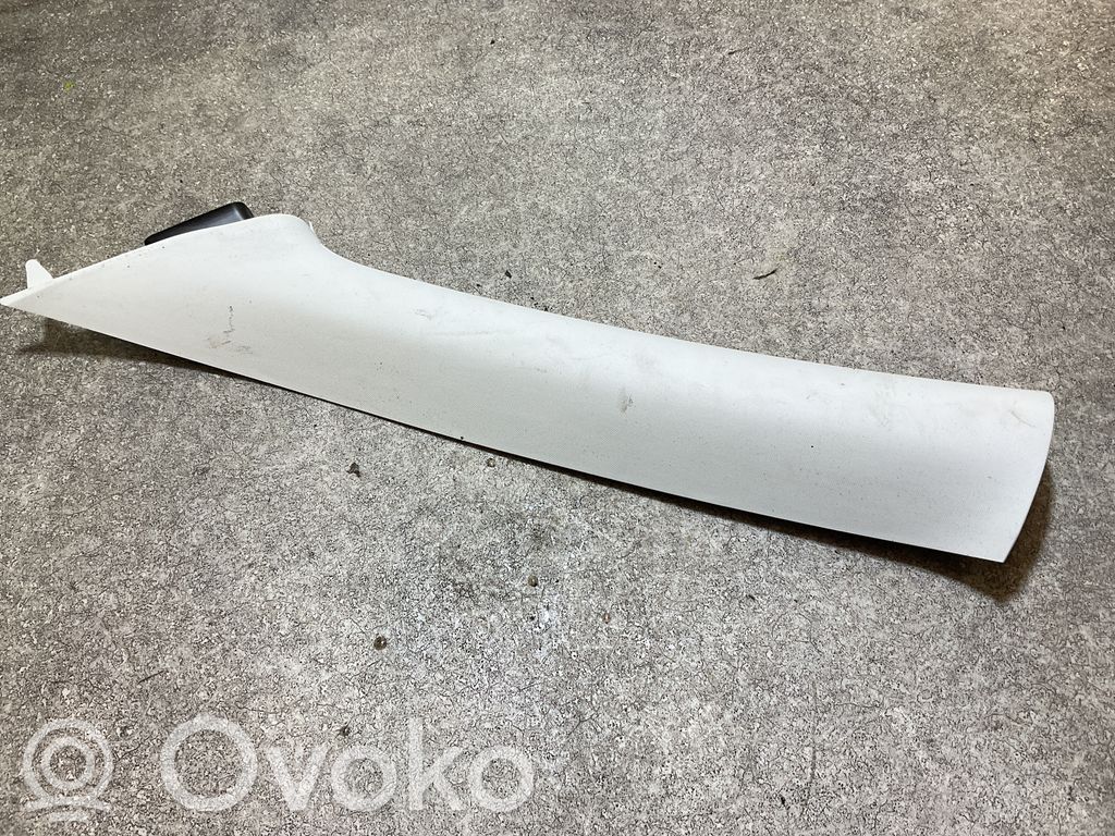 Ford Focus (A) pillar trim 