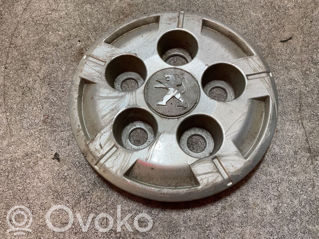 Fiat Ducato Alkuperäinen pölykapseli 