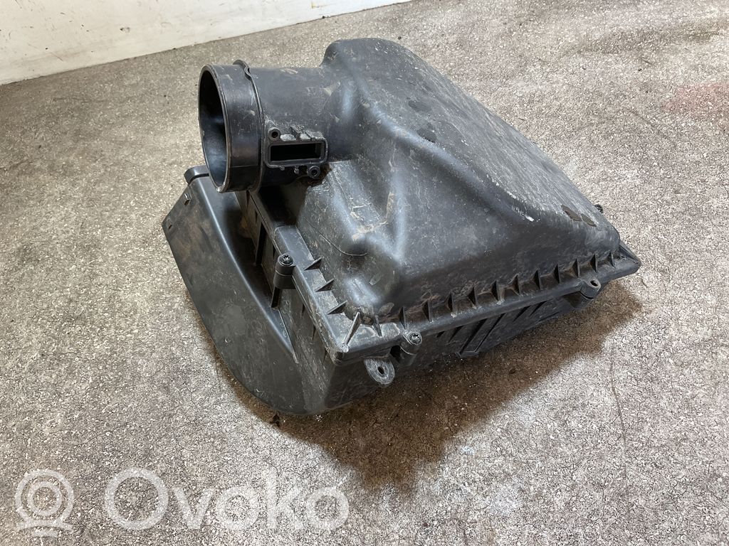BMW X5 G05 Obudowa filtra powietrza 