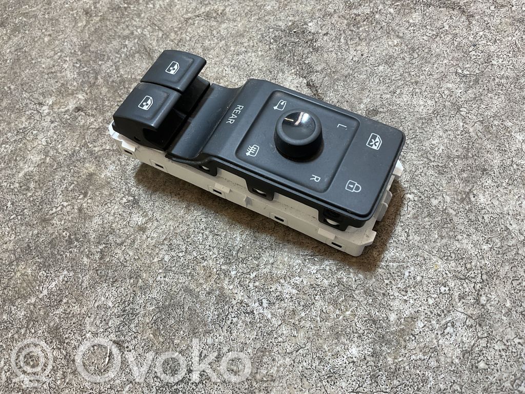 Volkswagen ID.3 Electric window control switch 