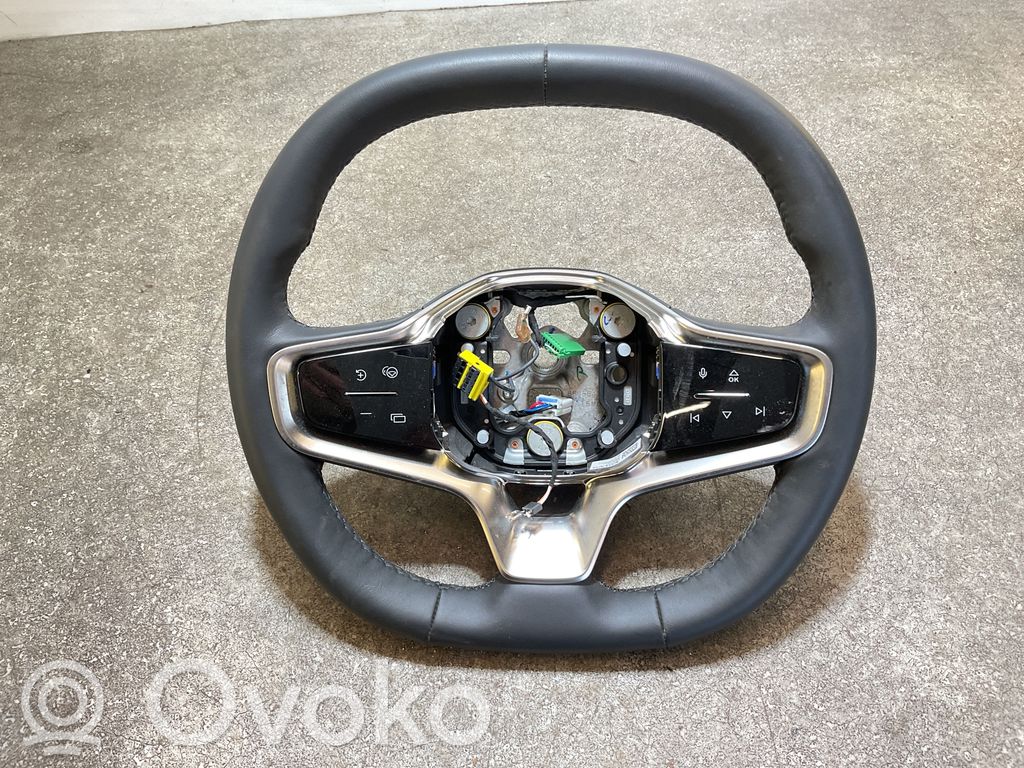 Volvo EX30 Stūre 