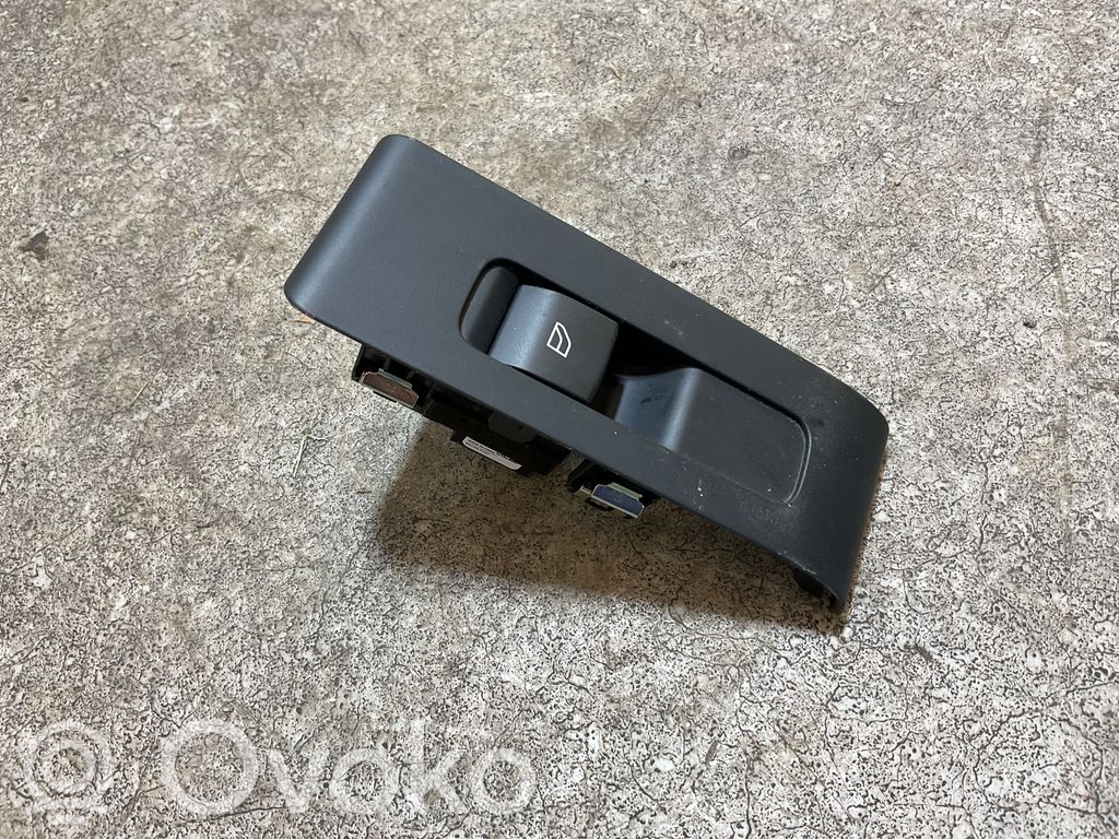 Electric window control switch   31456060,DAT231101