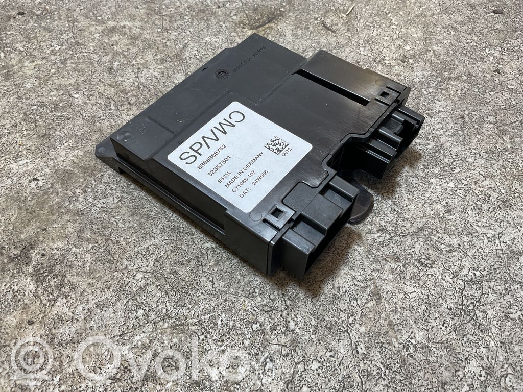 Volvo XC40 Tailgate/trunk control unit/module 