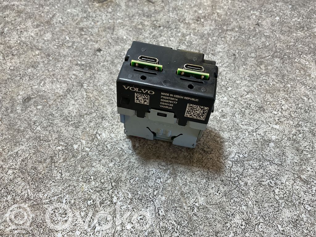 Volvo XC40 Connecteur/prise USB 