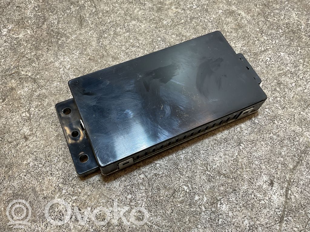 Volvo EX30 Módulo de carga inalámbrico 