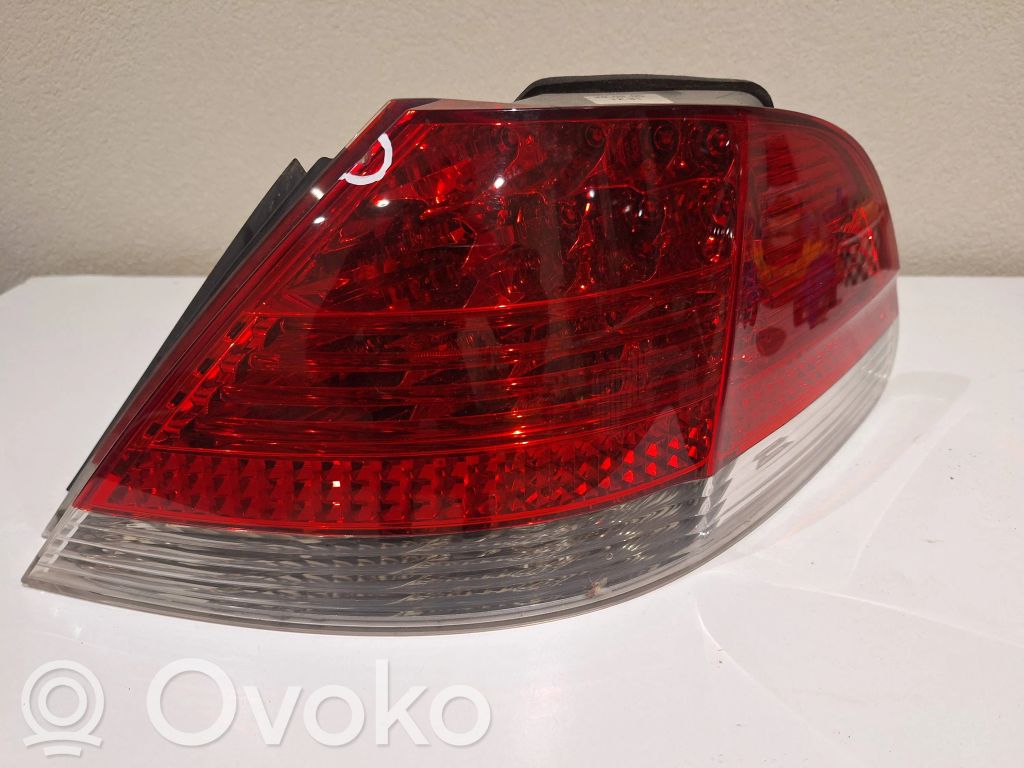 Rear/tail lights   693723609,325004A14639,6937236