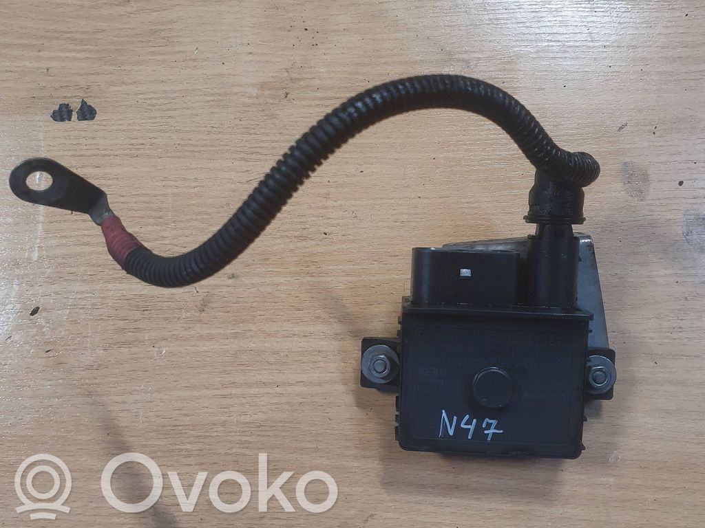 BMW 5 E60 E61 Kvēlsveču relejs 