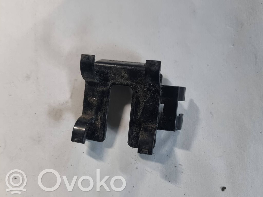 Lexus IS 220D-250-350 Supporto anteriore per il sensore di parcheggio (PDC) 