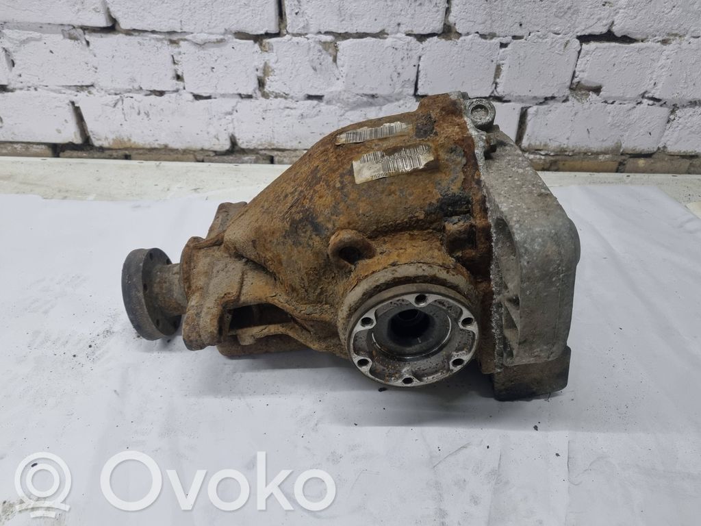BMW 5 E60 E61 Galinis reduktorius 