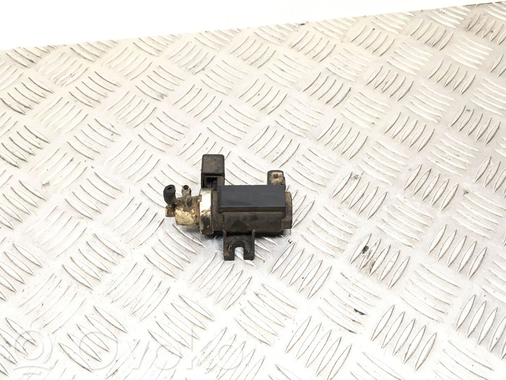 Solenoīda vārsts   72190339,837219,1550,021353