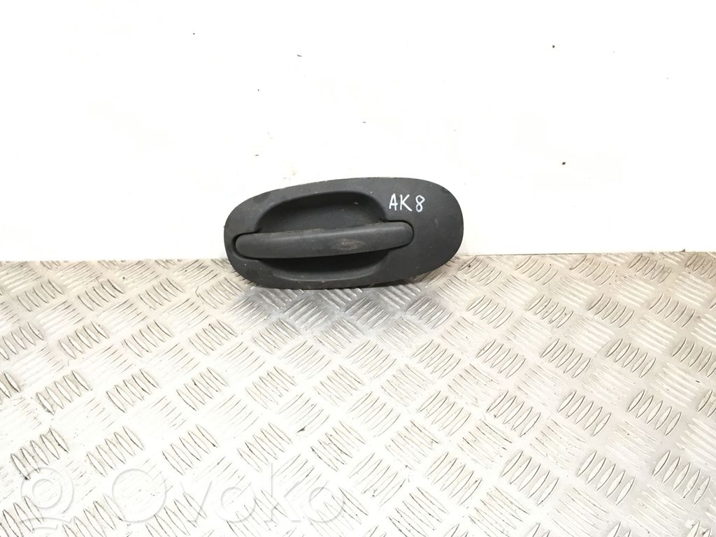 Manecilla externa puerta trasera   SR6736GR,ASSY4717402