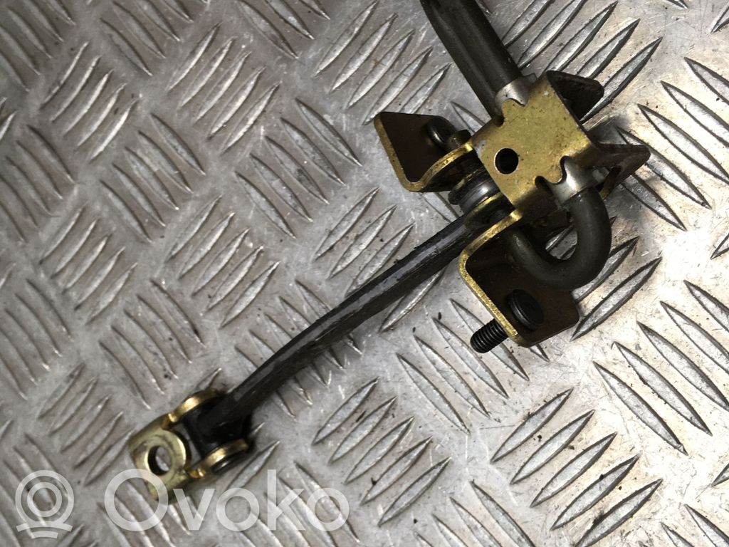 Etuoven pidätin   9485744