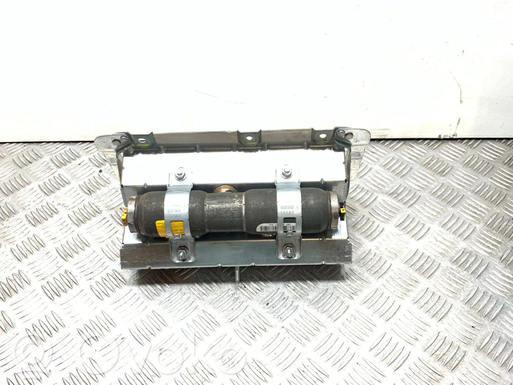 Land Rover Freelander 2 - LR2 Passenger airbag 