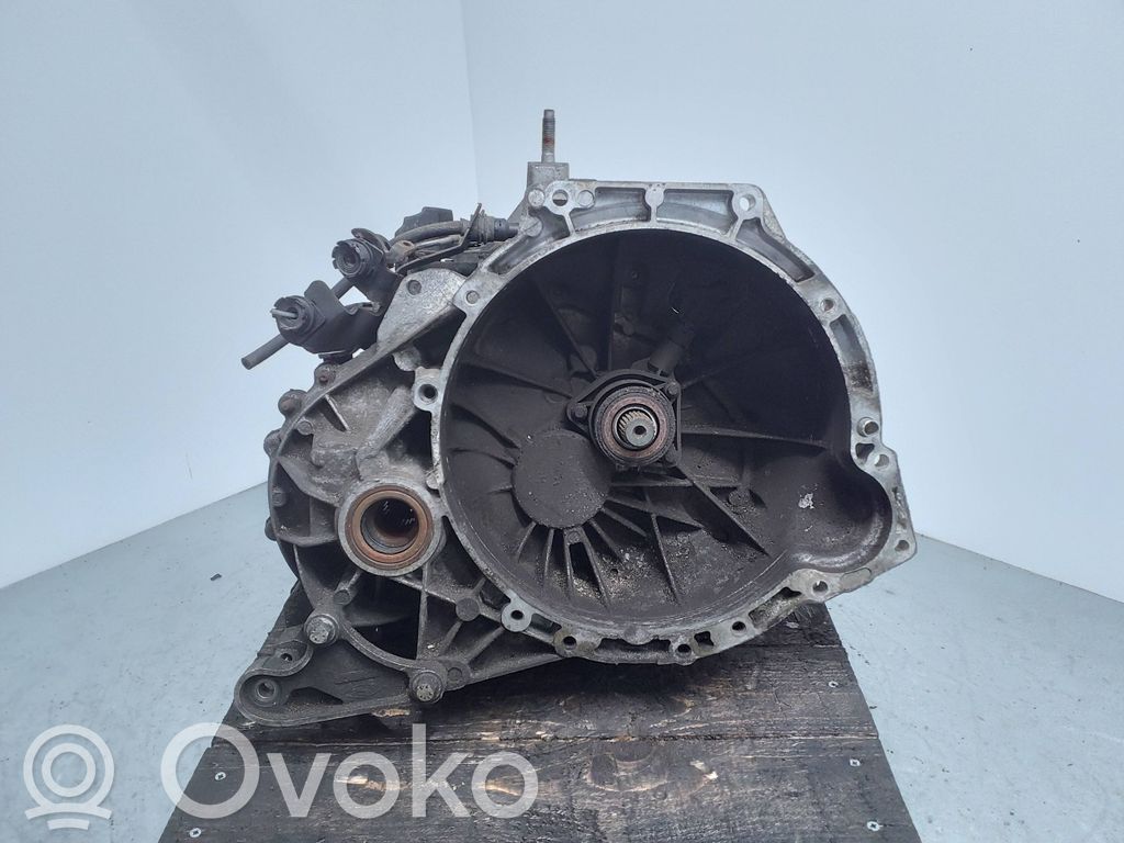Manualna 5-biegowa skrzynia biegów   7T1R7002CD,XS4R7F096