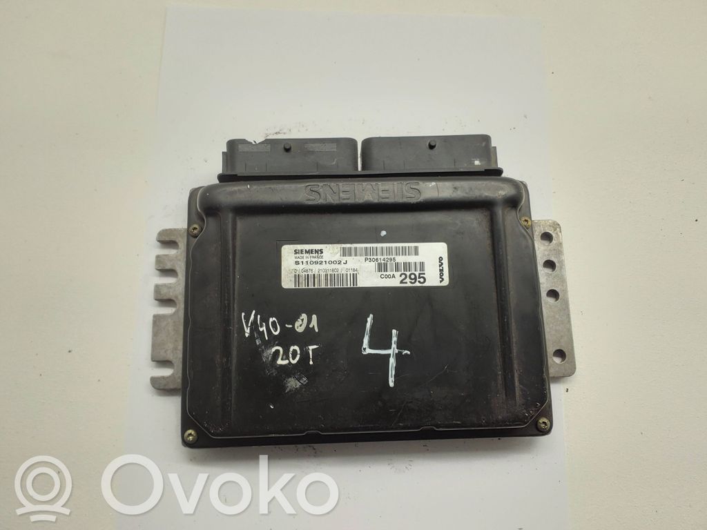 Volvo S40, V40 Engine control unit/module 